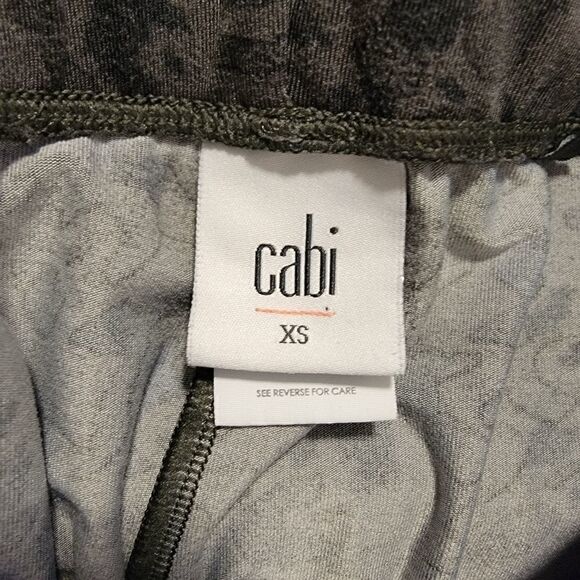 Cabi 3212 Safari Print Skinny Leggings size XS - Picture 5 of 5